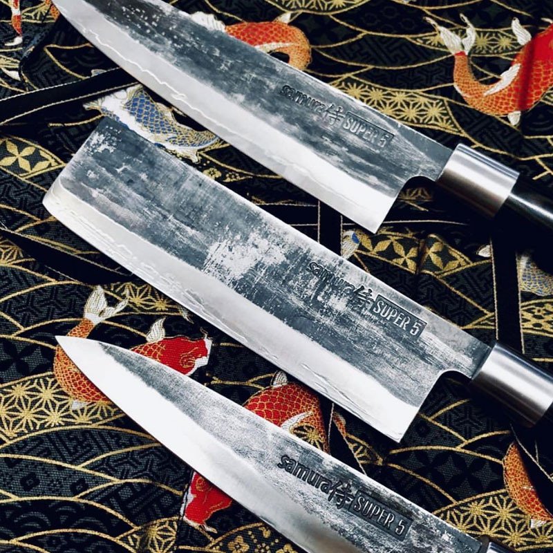 set-regalo-cuchillos-japoneses-samura