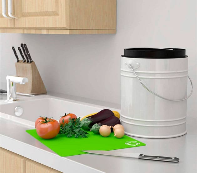 Cubo-para-Compost-de-5-Litros-con-Revestimiento-de-Plástico-y-Filtros-de-Carbón