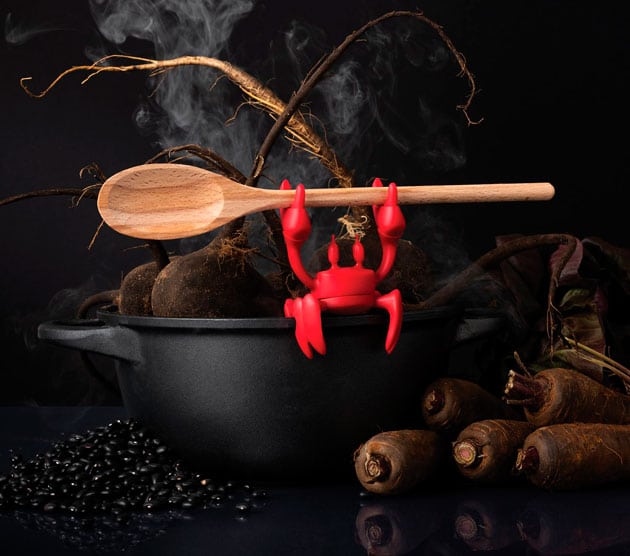 Red-spoon-holder-crab-mom-sept2020-animales-en-el-hogar