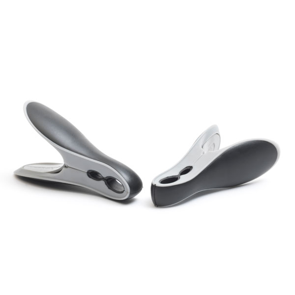 Smart-Pegs,-set-of-8---Black-_-Grey---8710755149405-Brabantia_300dpi_6000x4500px_6_NR-26310