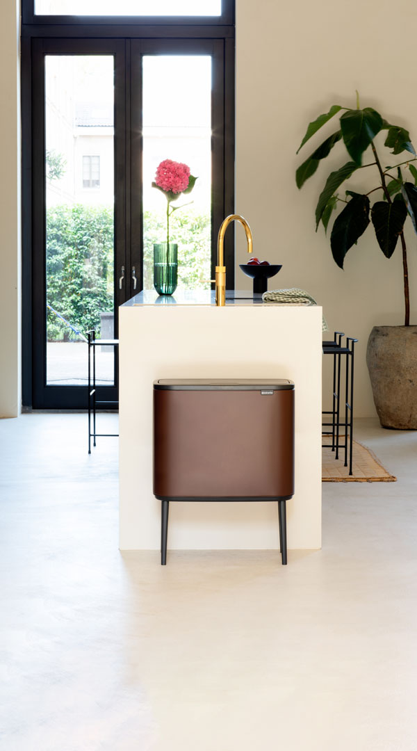 Bo-Touch-Bin,-11-+-23L---Mineral-Cosy-Brown---8710755208621-Brabantia