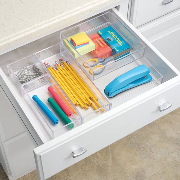 Low_Res_RGB_JPG-Clarity-Drawer-Organizers---Environment