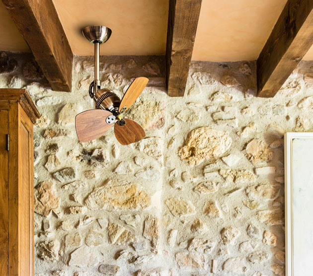 Ventilador de techo con luz blanco HVAR