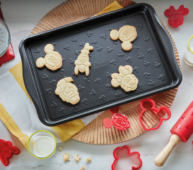 conjunto-de-pequeños-moldes-para-preparar-galletasFor-All-Your-Baking-Creations_Alt-100