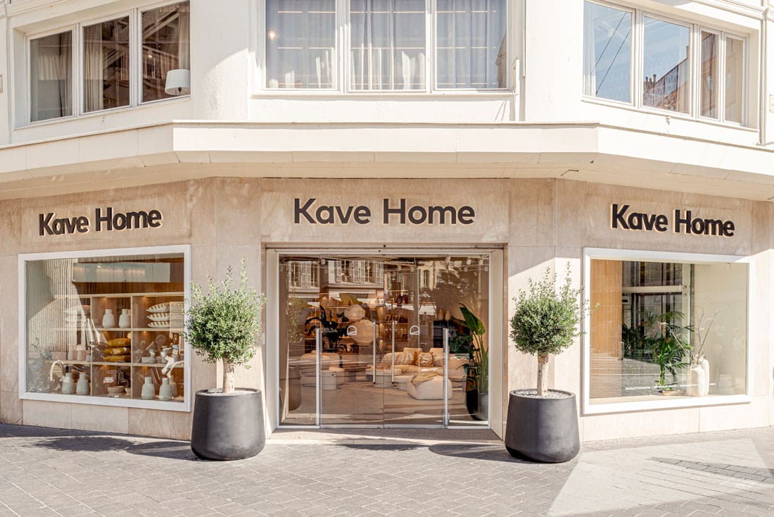 Kave-Home-Niza,-Francia.