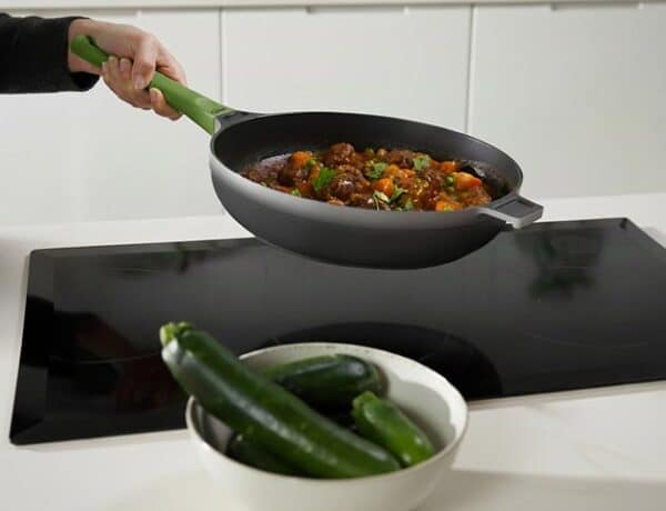Batería-de-cocina-Revolutline-de-Inoxibar-apilable-y-personalizable