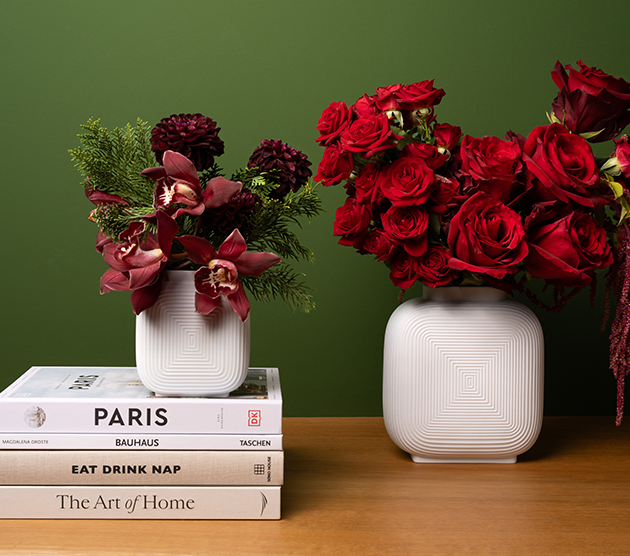 Jarrón LINDA en acabado negro satinado