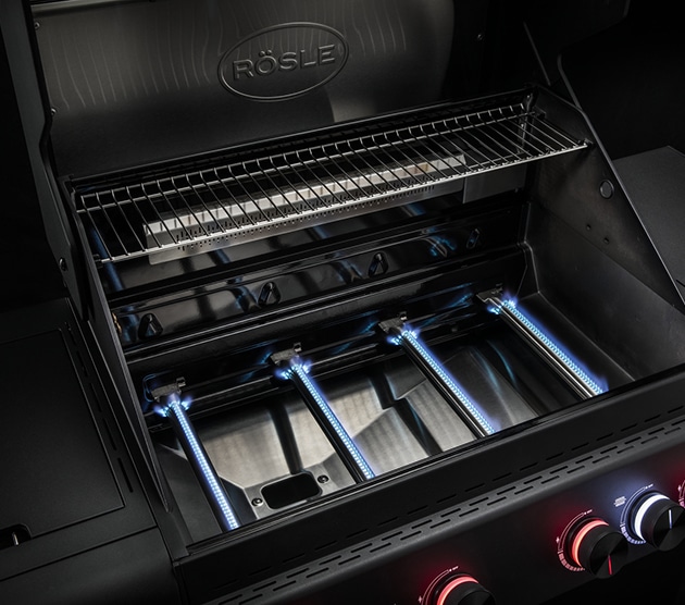 Detalle de quemadores en barbacoa ALLFLAME